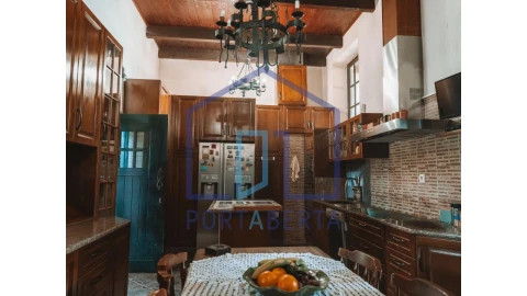 Quinta T4 para Venda em Foz do Sousa e Covelo