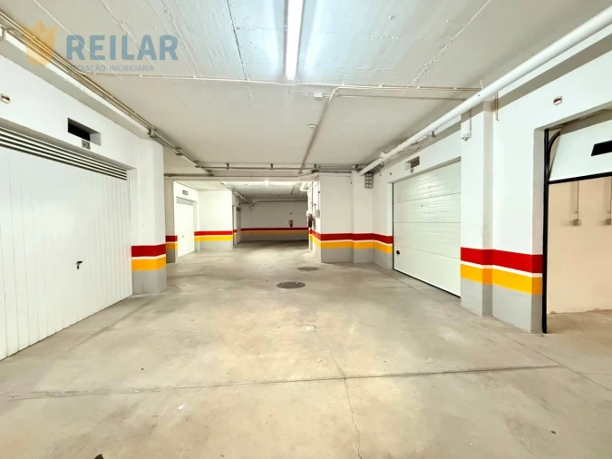Garagem para Arrendamento em Póvoa de Santa Iria e Forte da Casa Foto 10