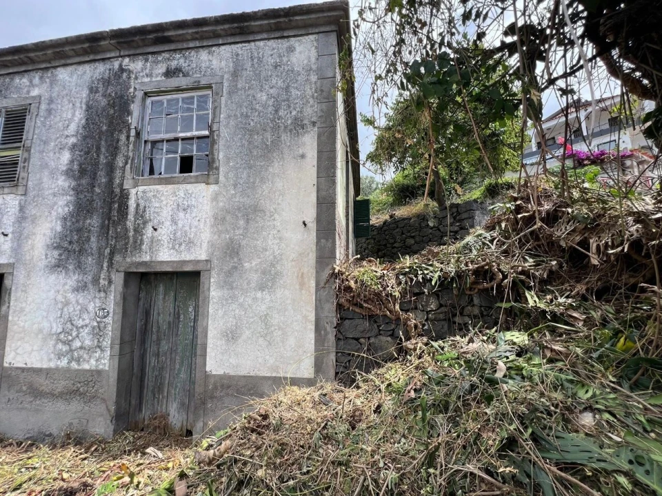Moradia T2 para Venda em Ribeira Brava Foto 2