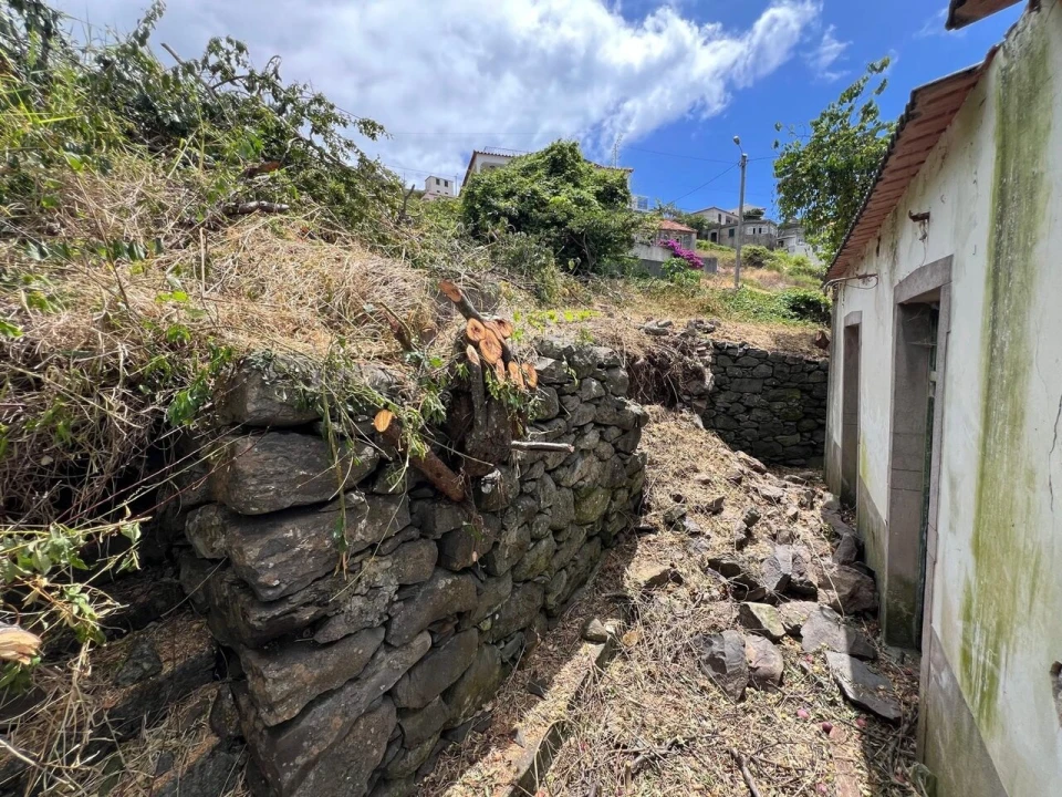 Moradia T2 para Venda em Ribeira Brava Foto 21
