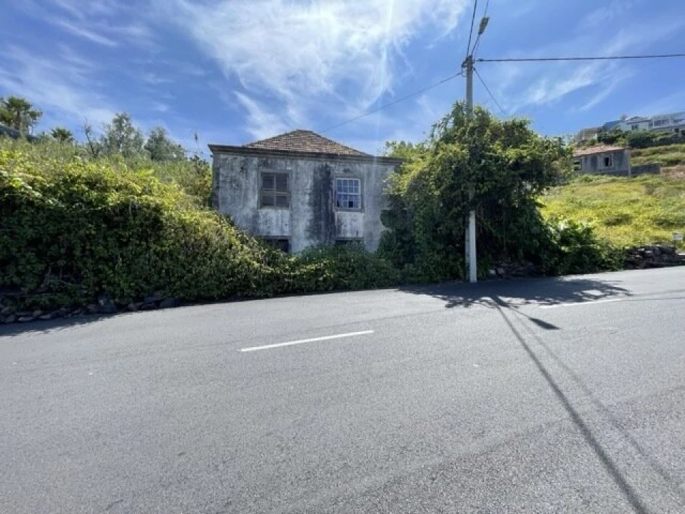 Moradia T2 para Venda em Ribeira Brava Foto 14