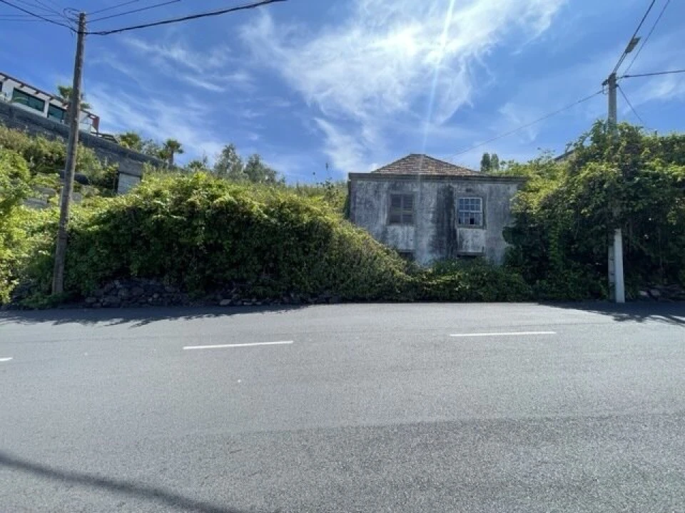 Moradia T2 para Venda em Ribeira Brava Foto 15
