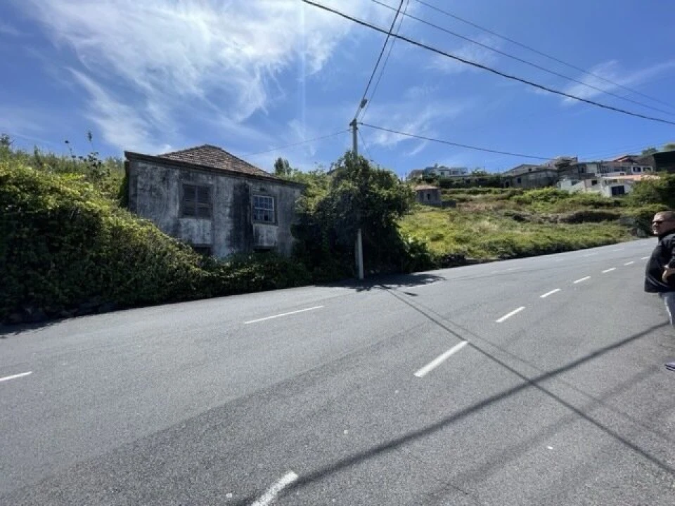 Moradia T2 para Venda em Ribeira Brava Foto 16