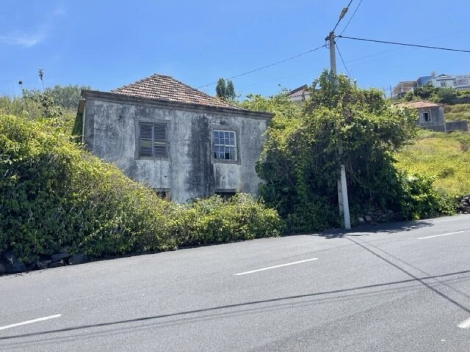 Moradia T2 para Venda em Ribeira Brava Foto 29