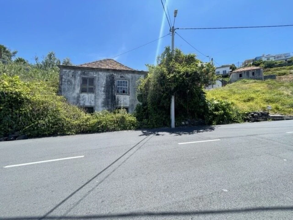 Moradia T2 para Venda em Ribeira Brava Foto 33
