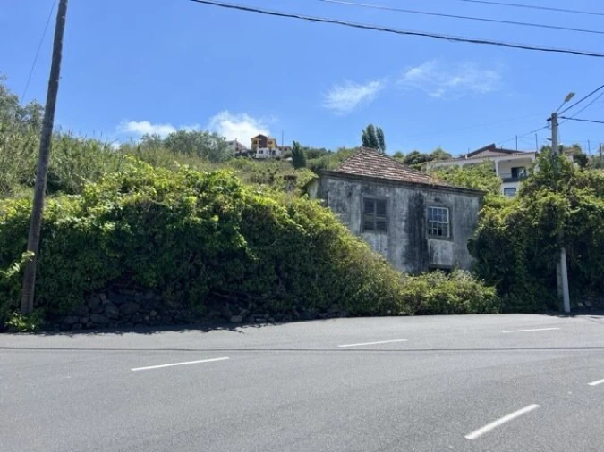 Moradia T2 para Venda em Ribeira Brava