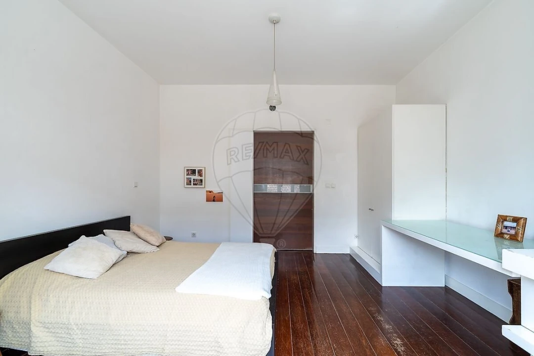 Apartamento T3 para Venda em Misericórdia Foto 13