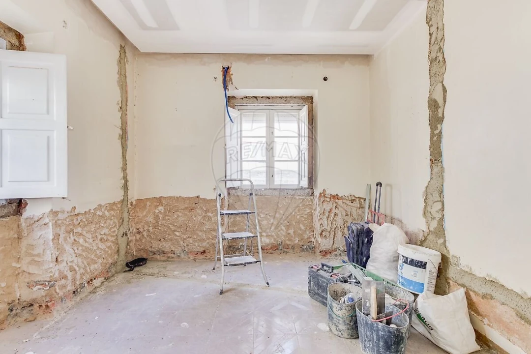 Apartamento T0 para Venda em Almada, Cova da Piedade, Pragal e Cacilhas Foto 16