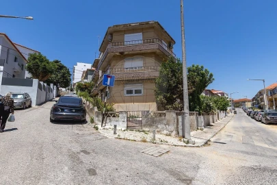 Apartamento T0 para Venda em Almada, Cova da Piedade, Pragal e Cacilhas
