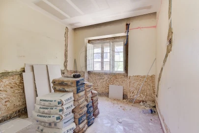 Apartamento T0 para Venda em Almada, Cova da Piedade, Pragal e Cacilhas