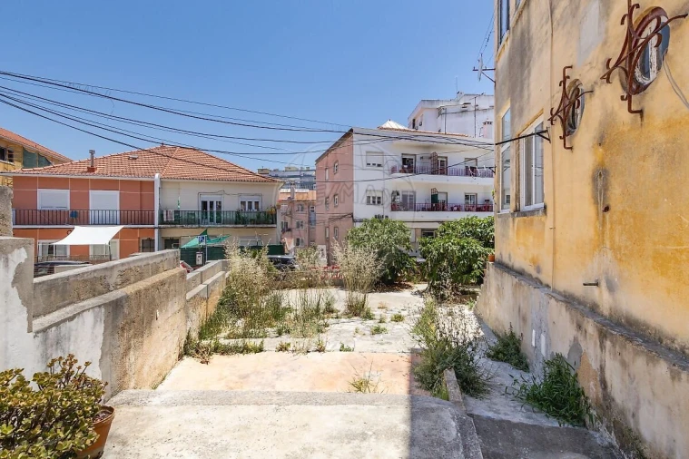 Apartamento T0 para Venda em Almada, Cova da Piedade, Pragal e Cacilhas Foto 23