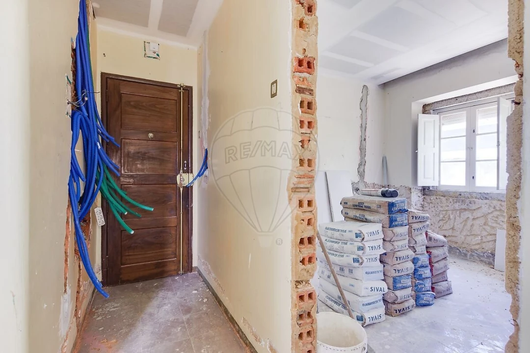 Apartamento T0 para Venda em Almada, Cova da Piedade, Pragal e Cacilhas Foto 9