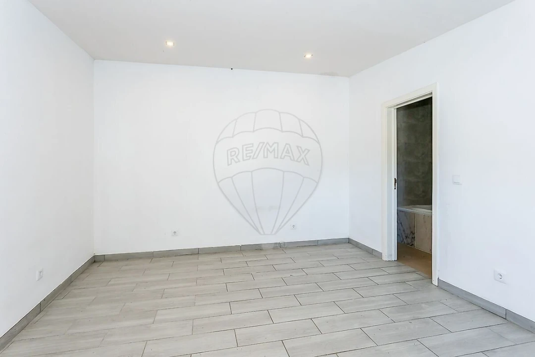 Moradia T0 para Venda em São João das Lampas e Terrugem Foto 39