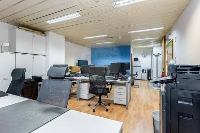 Escritório para Venda em Alvalade