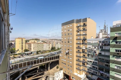 Apartamento T0 para Venda em Pontinha e Famões
