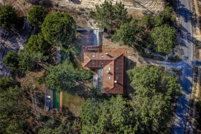 Moradia T6 para Venda em Santa Maria do Castelo e Santiago e Santa Susana
