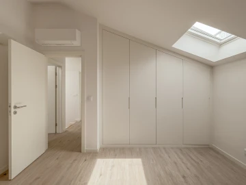Apartamento T2 para Venda em Campolide