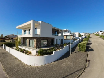 Moradia T4 para Venda em Ericeira