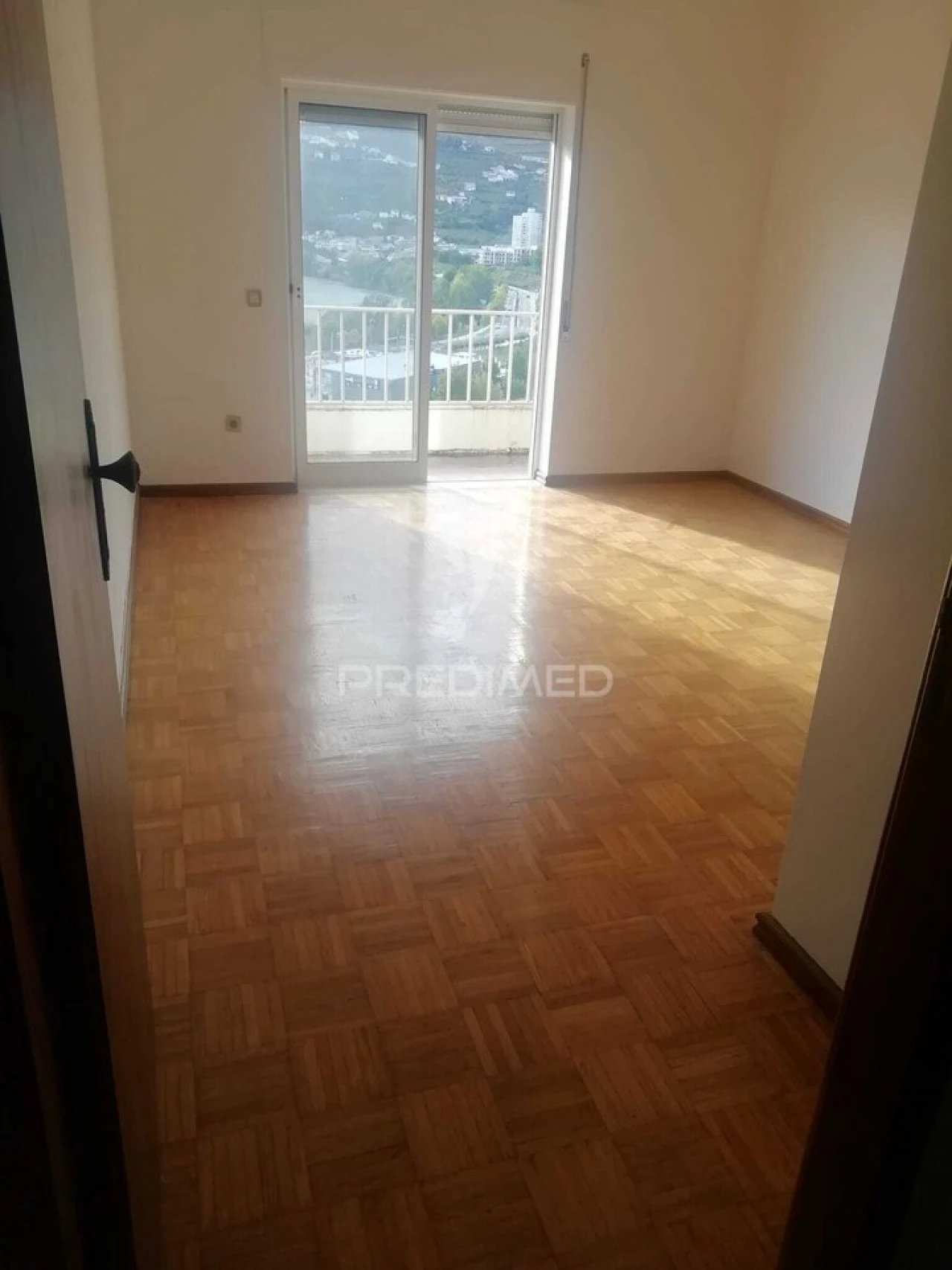 Apartamento T3 para Venda em Peso da Régua e Godim Foto 32