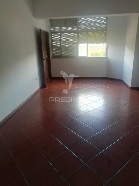 Apartamento T3 para Venda em Peso da Régua e Godim