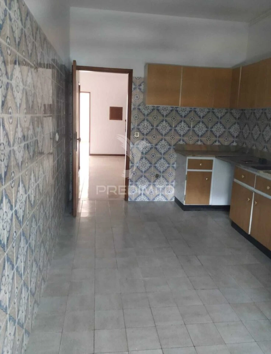 Apartamento T3 para Venda em Peso da Régua e Godim Foto 28