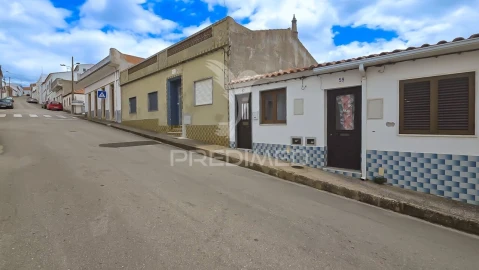 Moradia T4 para Venda em São Marcos da Serra