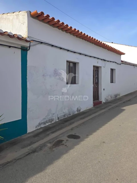 Moradia T3 para Venda em Safara e Santo Aleixo da Restauração
