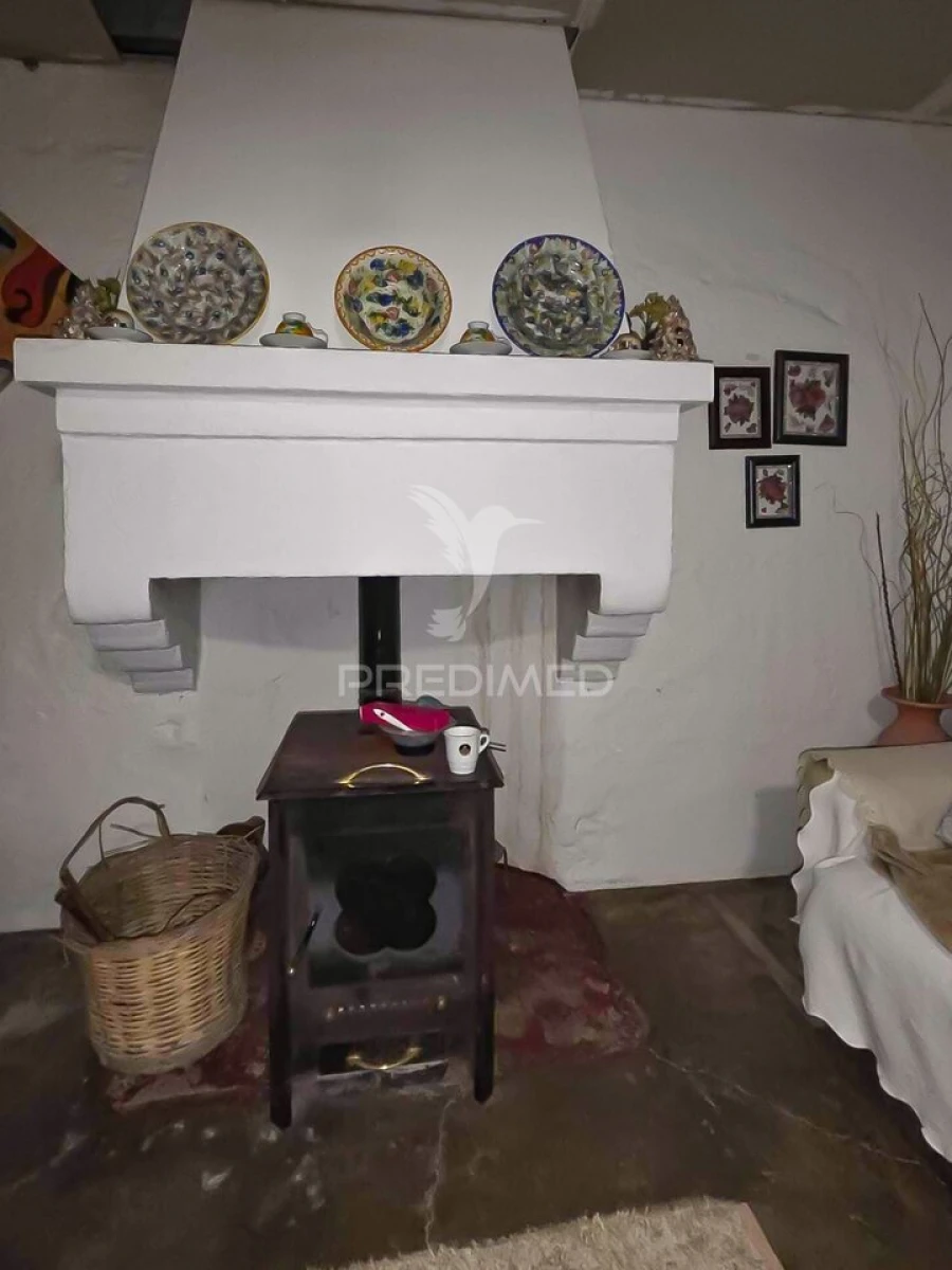 Moradia T3 para Venda em Safara e Santo Aleixo da Restauração Foto 2