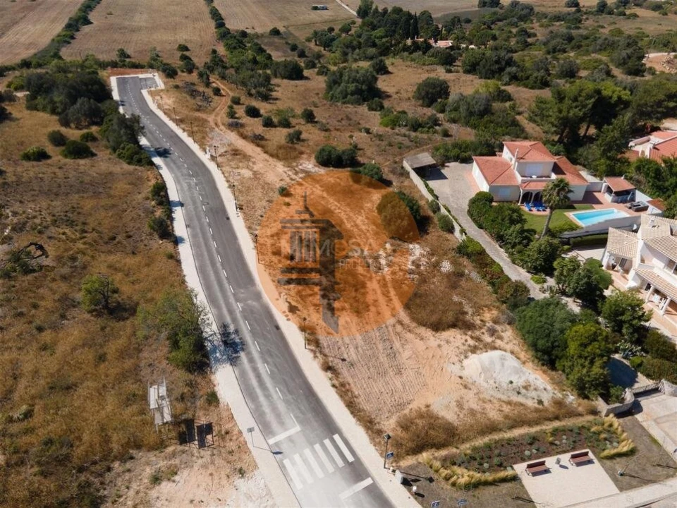 Terreno para Venda em Luz Foto 9