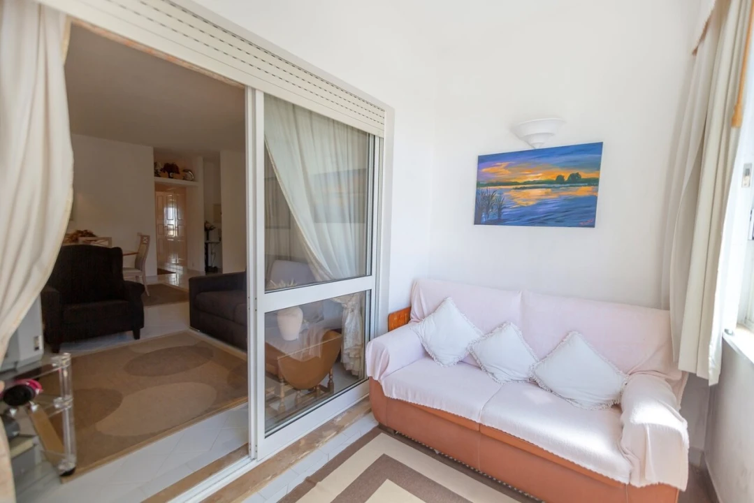 Apartamento T2 para Venda em Albufeira e Olhos de Água Foto 10