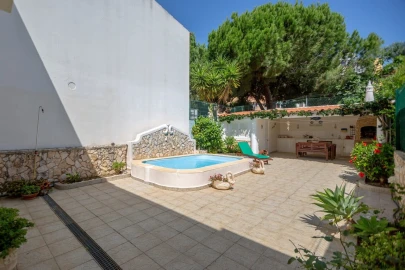 Apartamento T2 para Venda em Albufeira e Olhos de Água