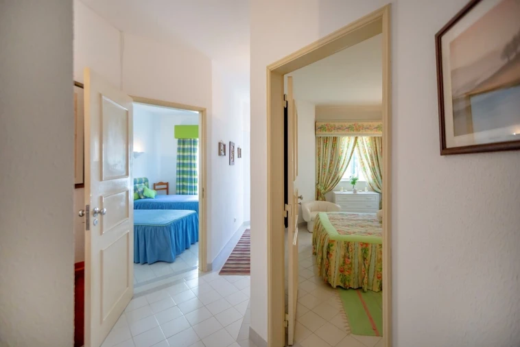Apartamento T2 para Venda em Albufeira e Olhos de Água Foto 23