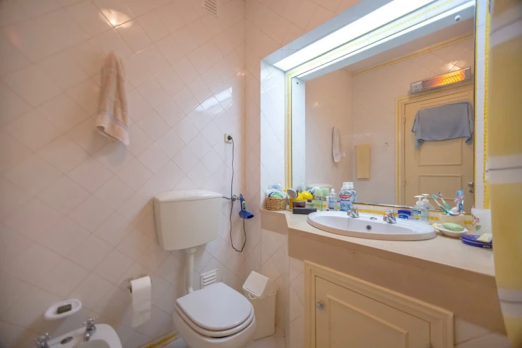 Apartamento T2 para Venda em Albufeira e Olhos de Água Foto 18