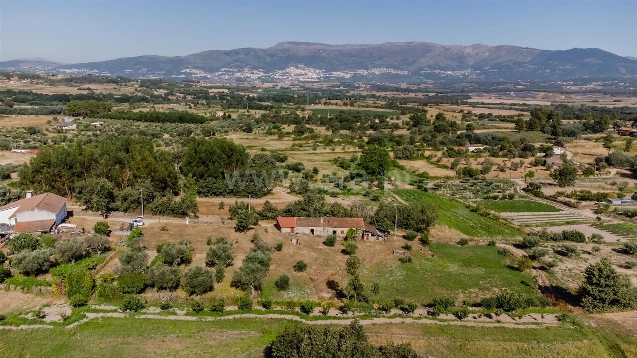 Terreno para Venda em Peraboa Foto 19