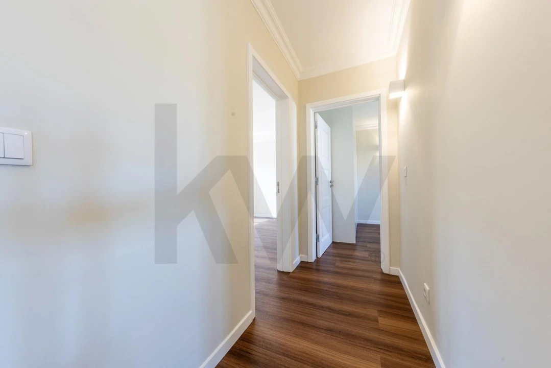 Apartamento T2 para Venda em Santa Maria e São Miguel, São Martinho, São Pedro Penaferrim Foto 17