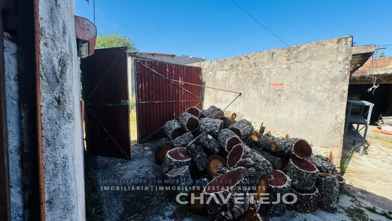 Quinta T2 para Venda em Pussos São Pedro Foto 17