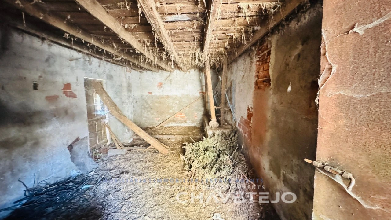 Quinta T2 para Venda em Pussos São Pedro Foto 33