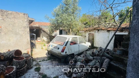 Quinta T2 para Venda em Pussos São Pedro