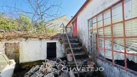 Quinta T2 para Venda em Pussos São Pedro