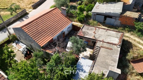 Quinta T2 para Venda em Pussos São Pedro