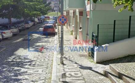 Apartamento T1 para Venda em Cacém e São Marcos