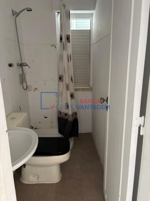 Apartamento T1 para Venda em Cacém e São Marcos