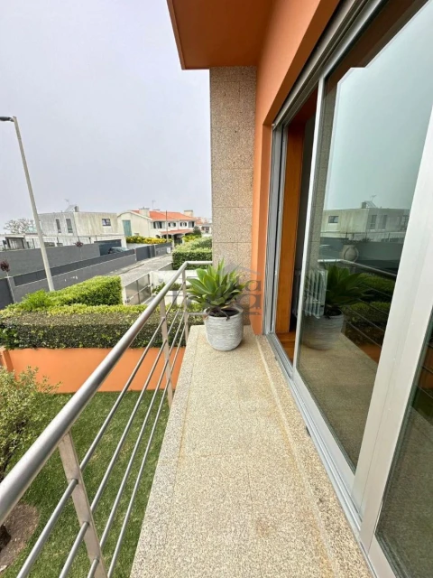 Moradia T3 para Venda em Arvore