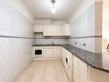 Apartamento T2 para Venda em Algueirão-Mem Martins