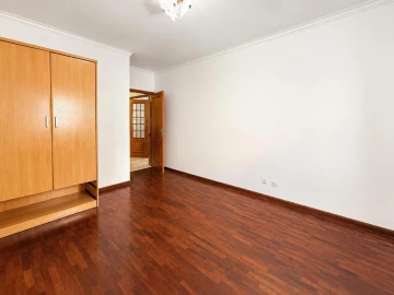 Apartamento T2 para Venda em Algueirão-Mem Martins