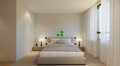 Apartamento T4 para Venda em Campanhã
