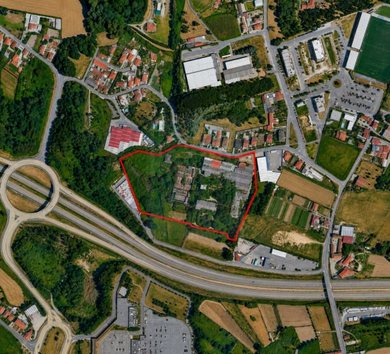Terreno para Venda em Nogueira e Silva Escura Foto 2