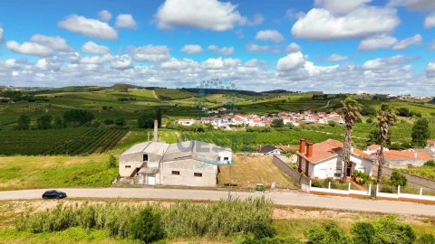 Loja para Venda em Bombarral e Vale Covo