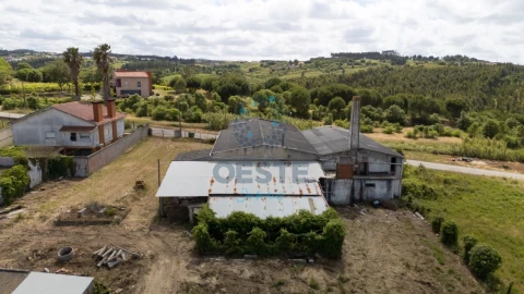 Loja para Venda em Bombarral e Vale Covo
