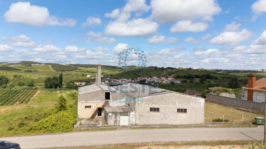 Loja para Venda em Bombarral e Vale Covo